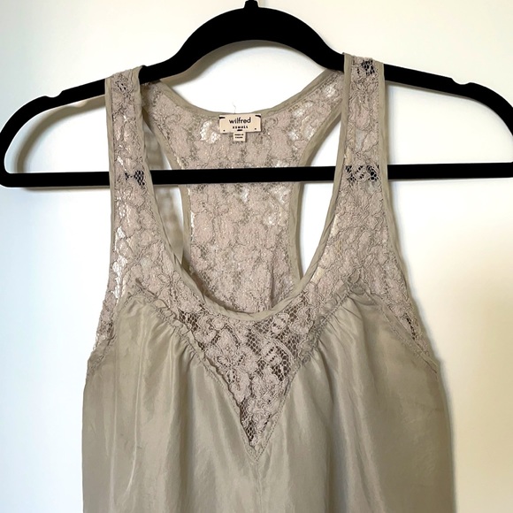 Wilfred Gray Lace Top - Picture 2 of 7